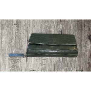 Womens Green Alligator Wallet Multi Cards, Checkbook, Calculator, Coin Purse